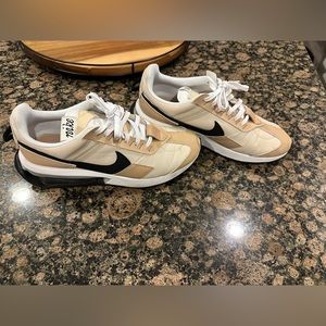 Women’s Nikes
